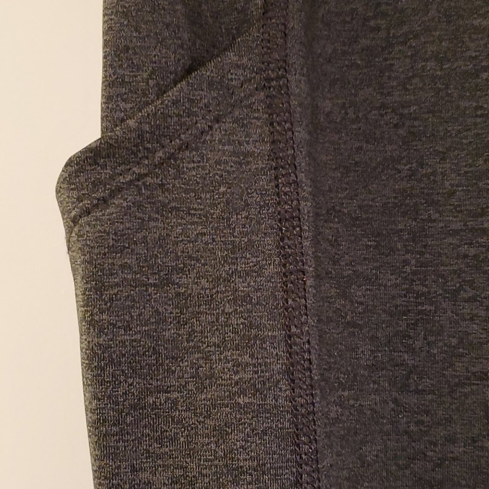 Xersion Performance Capri - image 3